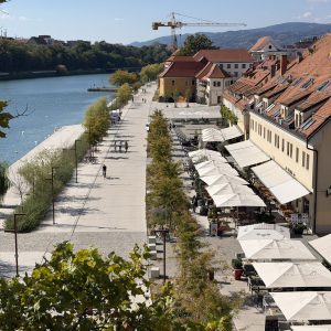 Alternative view of PAKET MARIBOR - Ko mesto odkrivaš skozi okuse